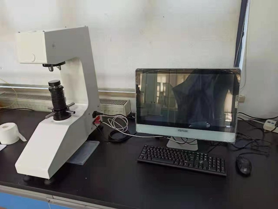 計算機維氏硬度計